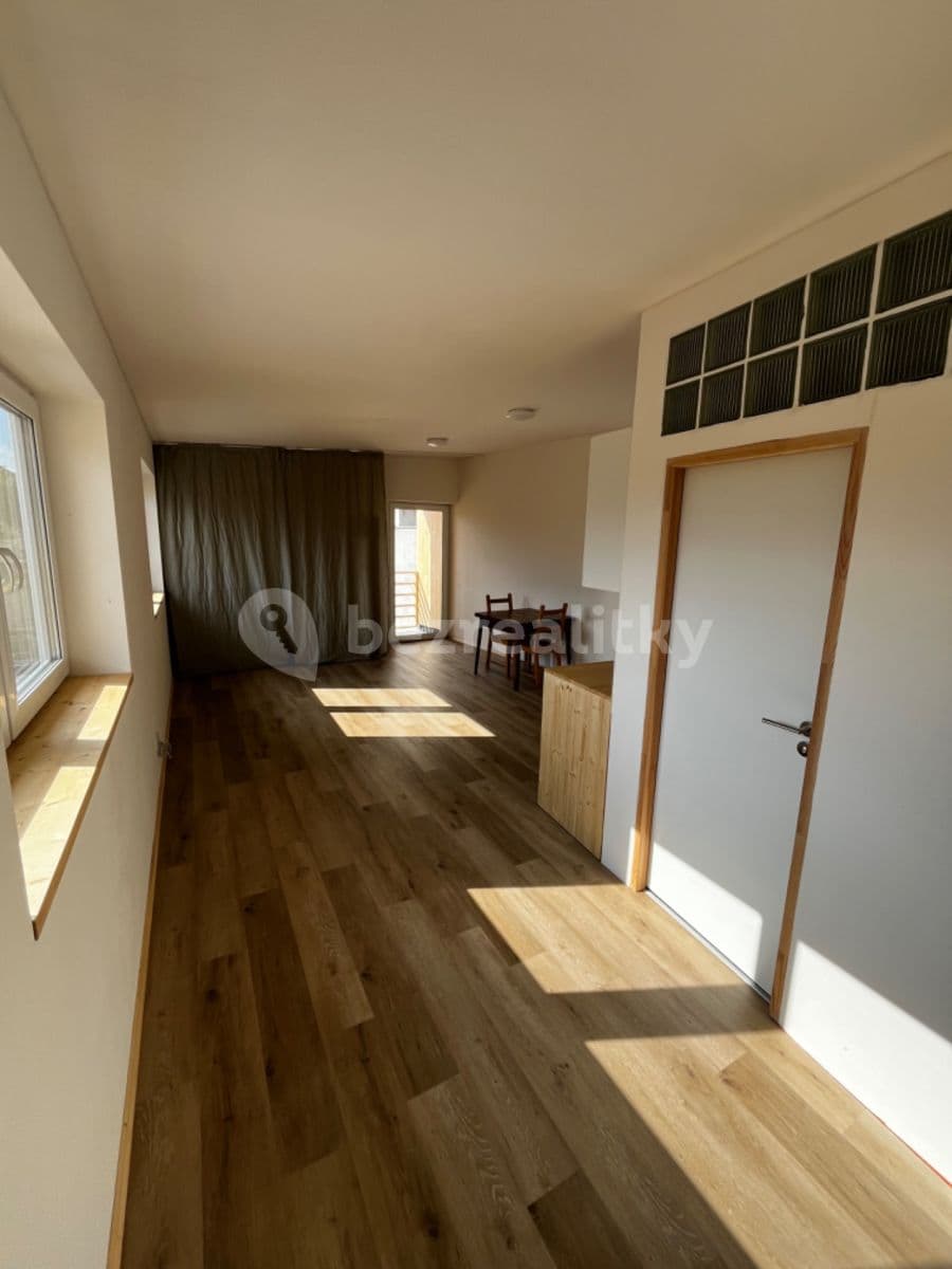 Pronájem bytu 1+kk 35 m², Trnkova, Brno, Jihomoravský kraj Pronájem bytu 1+kk 35 m², Trnkova, Brno, Jihomoravský kraj