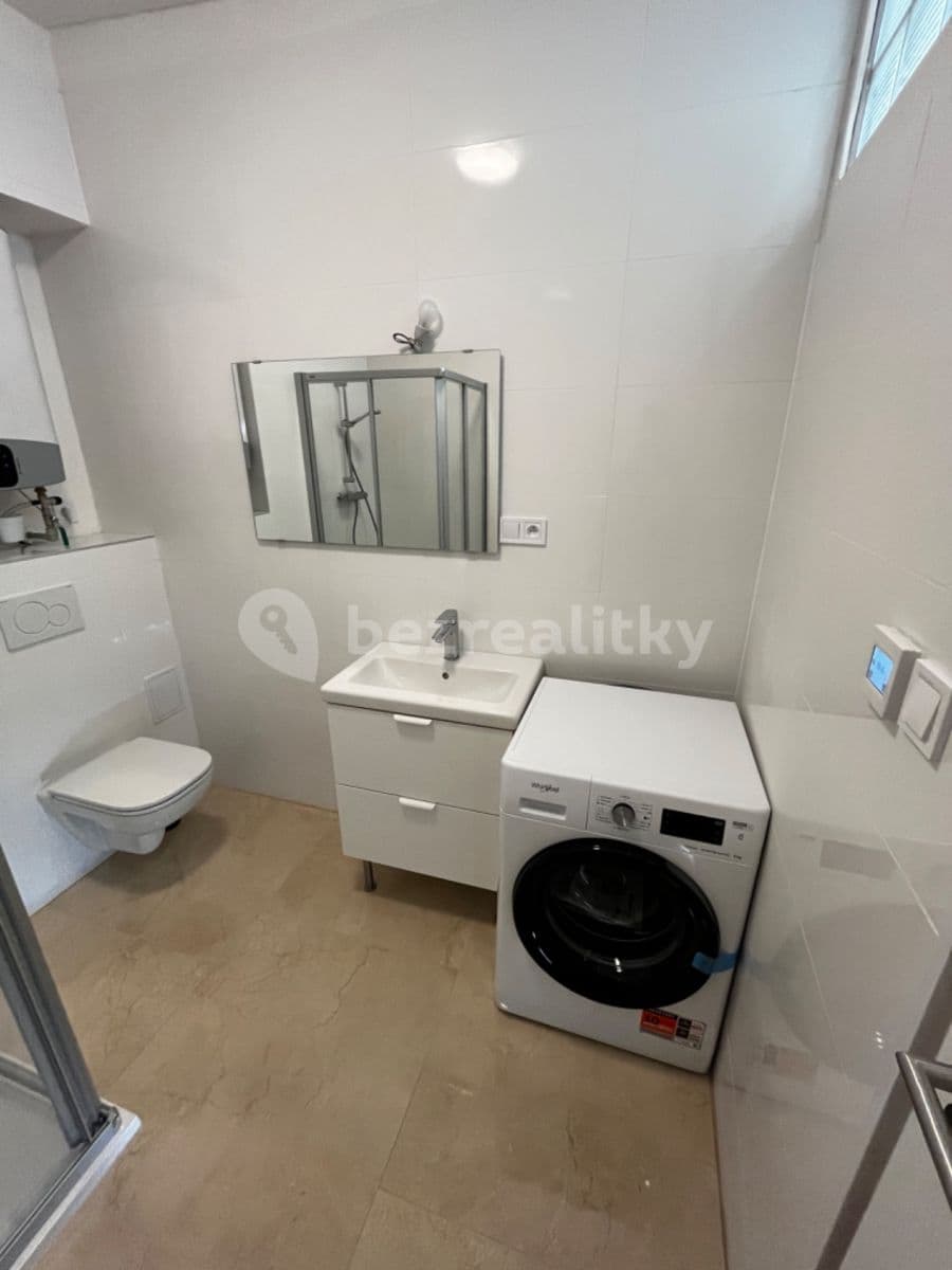 Pronájem bytu 1+kk 35 m², Trnkova, Brno, Jihomoravský kraj Pronájem bytu 1+kk 35 m², Trnkova, Brno, Jihomoravský kraj
