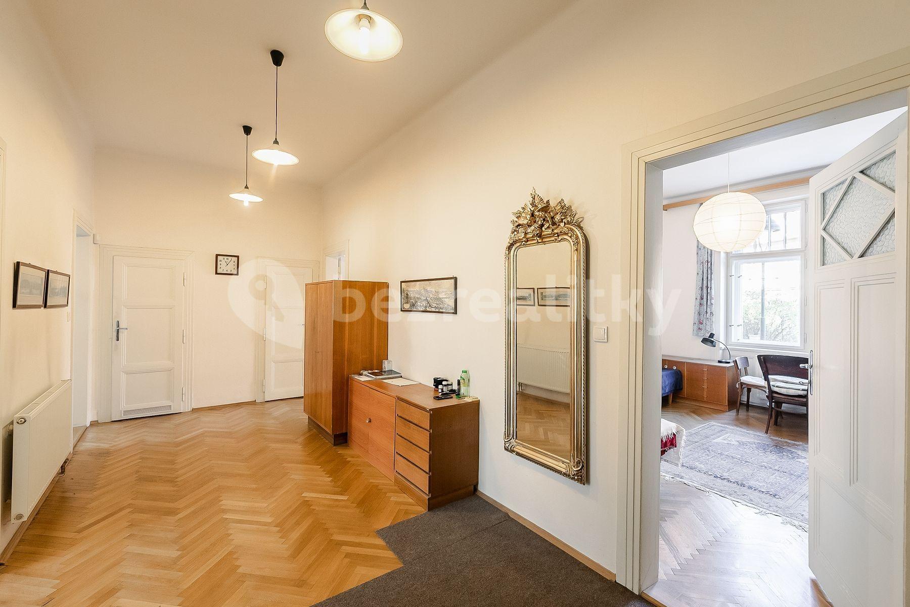 Prodej bytu 4+1 172 m², Mickiewiczova, Praha, Praha