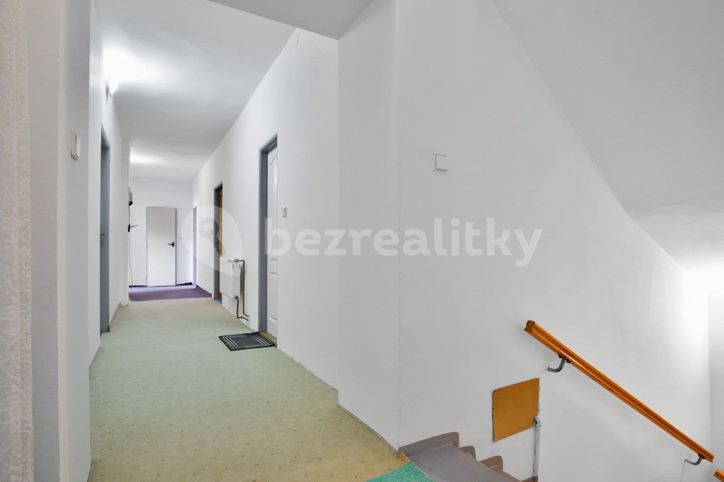 Prodej nebytového prostoru 720 m², Polepy, Ústecký kraj