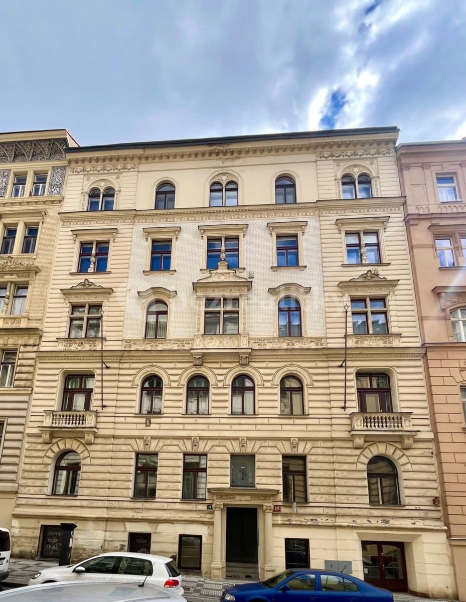 Pronájem bytu 7+1 250 m², Trojanova, Praha, Praha Pronájem bytu 7+1 250 m², Trojanova, Praha, Praha
