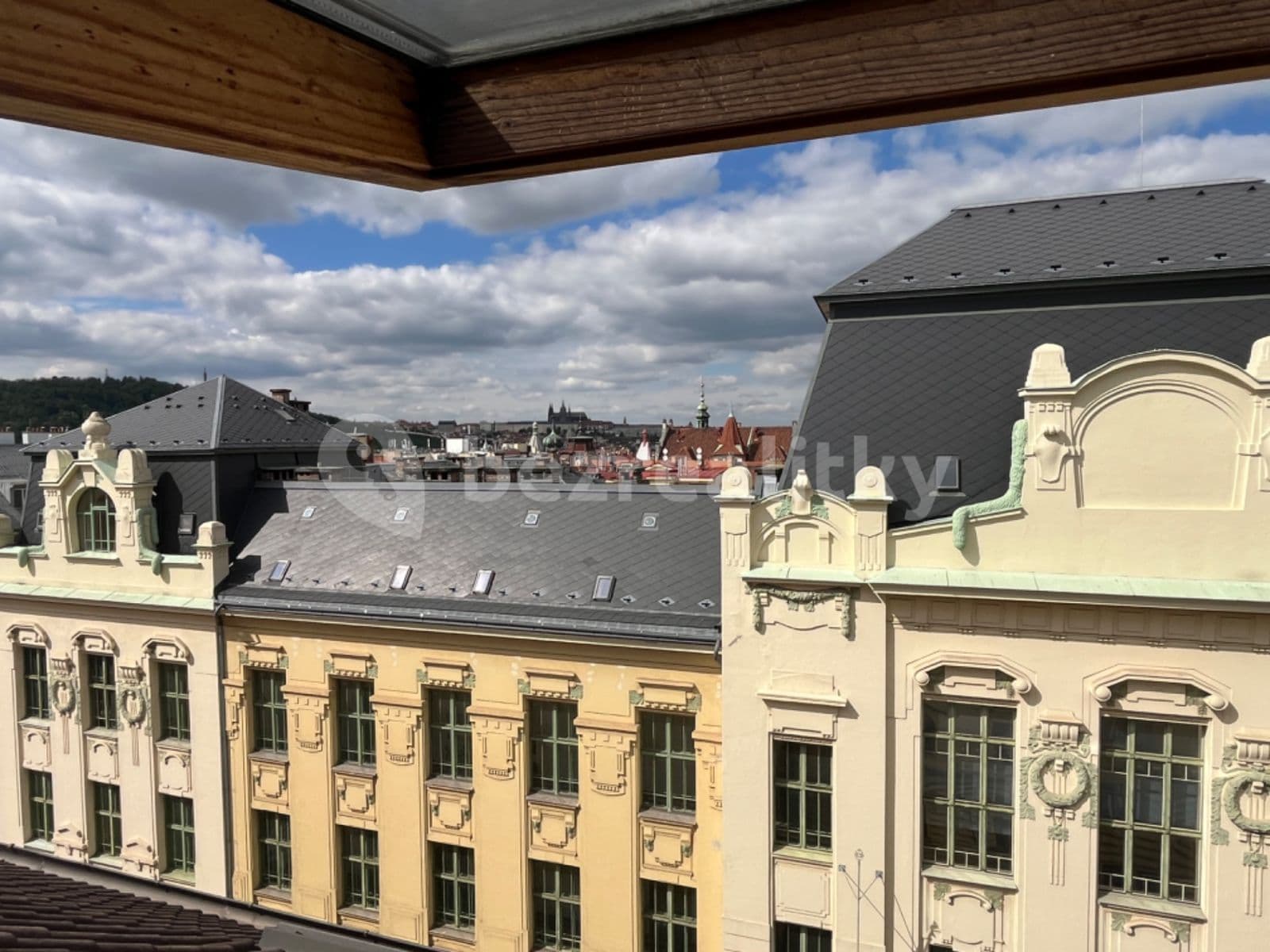 Pronájem bytu 7+1 250 m², Trojanova, Praha, Praha Pronájem bytu 7+1 250 m², Trojanova, Praha, Praha