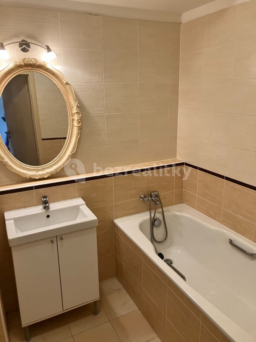 Pronájem bytu 2+kk 55 m², Bratislavská, Praha, Praha Pronájem bytu 2+kk 55 m², Bratislavská, Praha, Praha