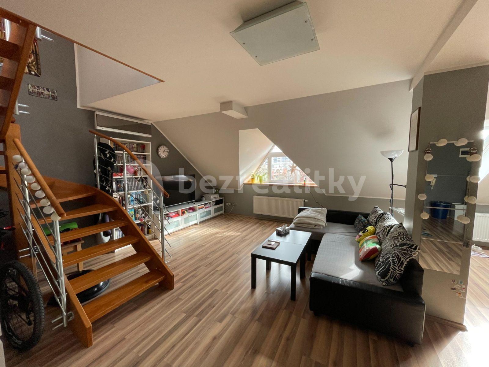 Pronájem bytu 3+kk 100 m², U Plynárny, Praha, Praha