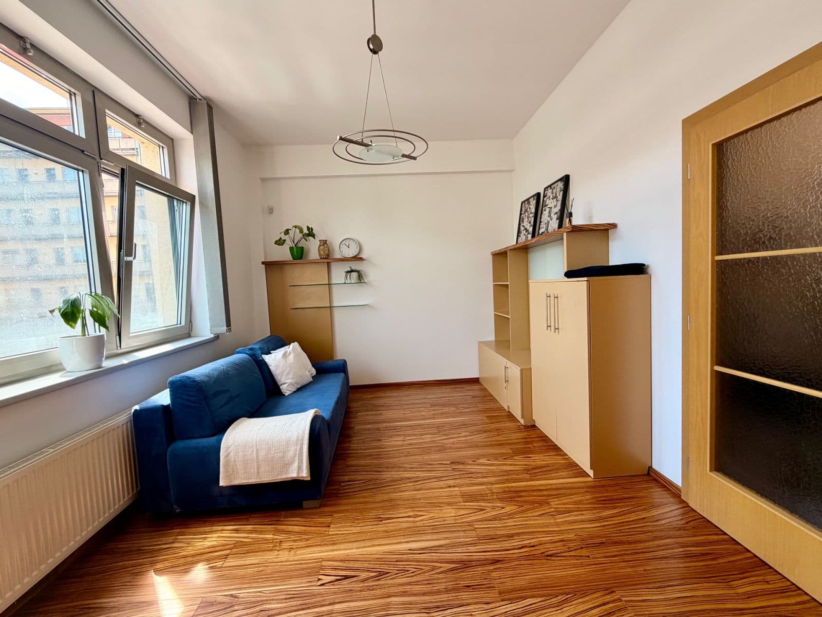 Pronájem bytu Garsoniéra 39 m², Českomoravská, Praha, Praha Pronájem bytu Garsoniéra 39 m², Českomoravská, Praha, Praha