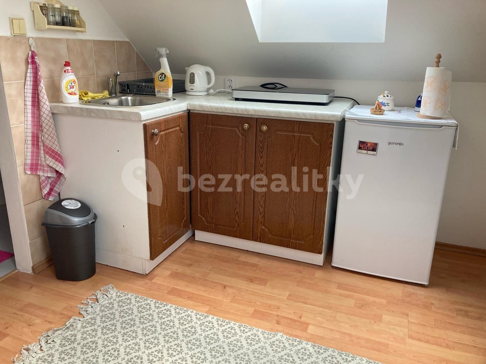 Pronájem bytu 1+1 45 m², Královická, Praha, Praha Pronájem bytu 1+1 45 m², Královická, Praha, Praha