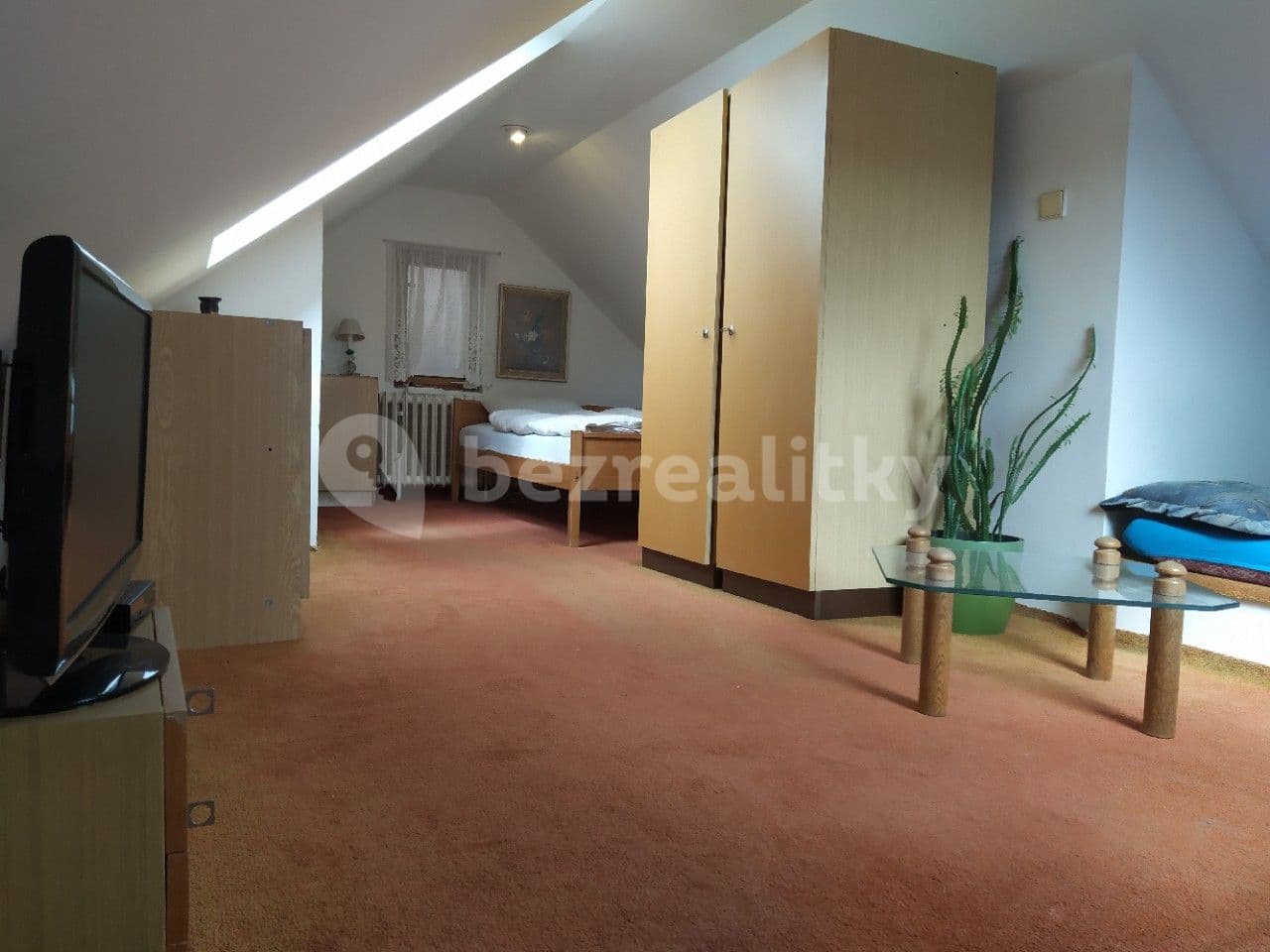 Pronájem bytu 1+1 45 m², Královická, Praha, Praha Pronájem bytu 1+1 45 m², Královická, Praha, Praha