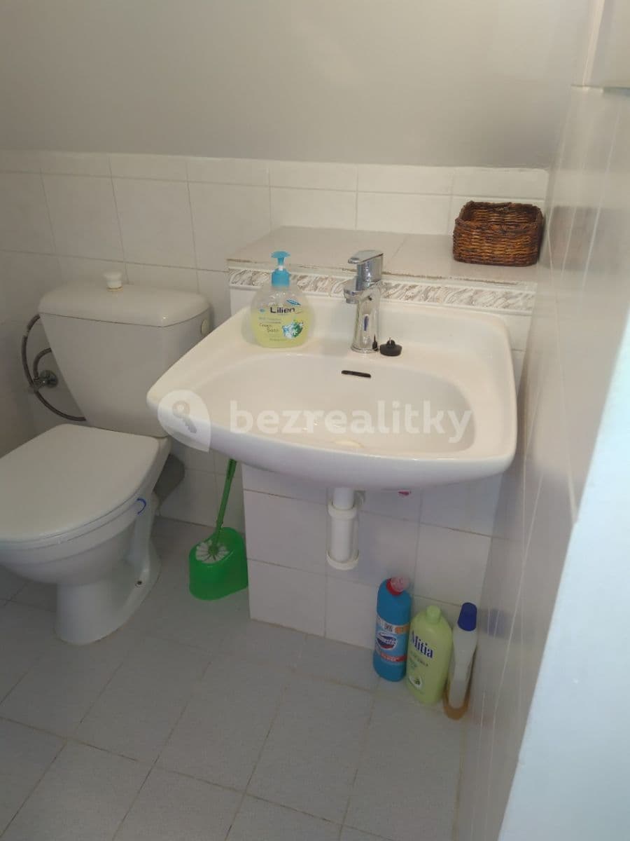 Pronájem bytu 1+1 45 m², Královická, Praha, Praha Pronájem bytu 1+1 45 m², Královická, Praha, Praha