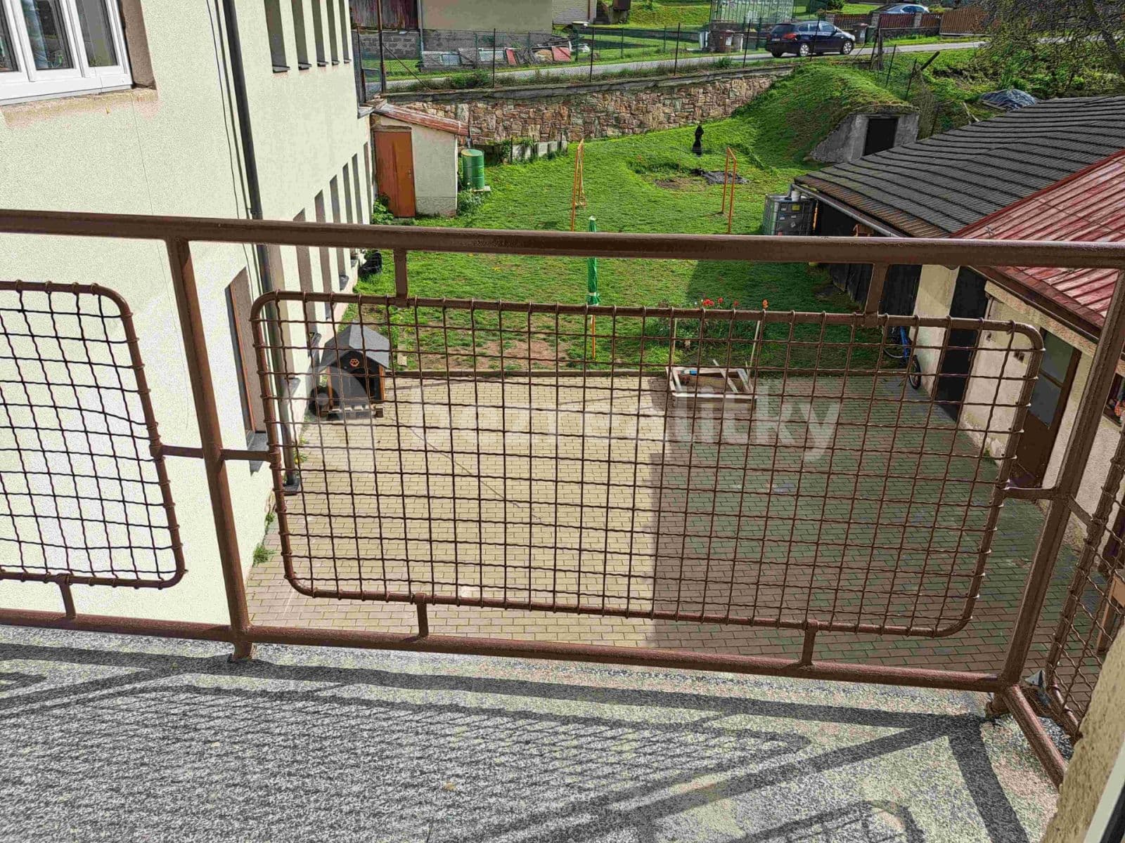 Pronájem bytu 3+kk 55 m², Bratrská, Bystřice nad Pernštejnem, Kraj Vysočina Pronájem bytu 3+kk 55 m², Bratrská, Bystřice nad Pernštejnem, Kraj Vysočina