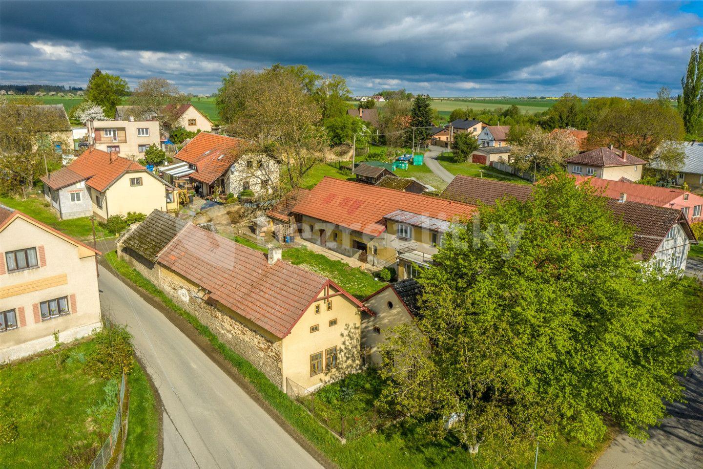 Prodej domu 188 m², pozemek 1.079 m², Nepoměřice, Středočeský kraj