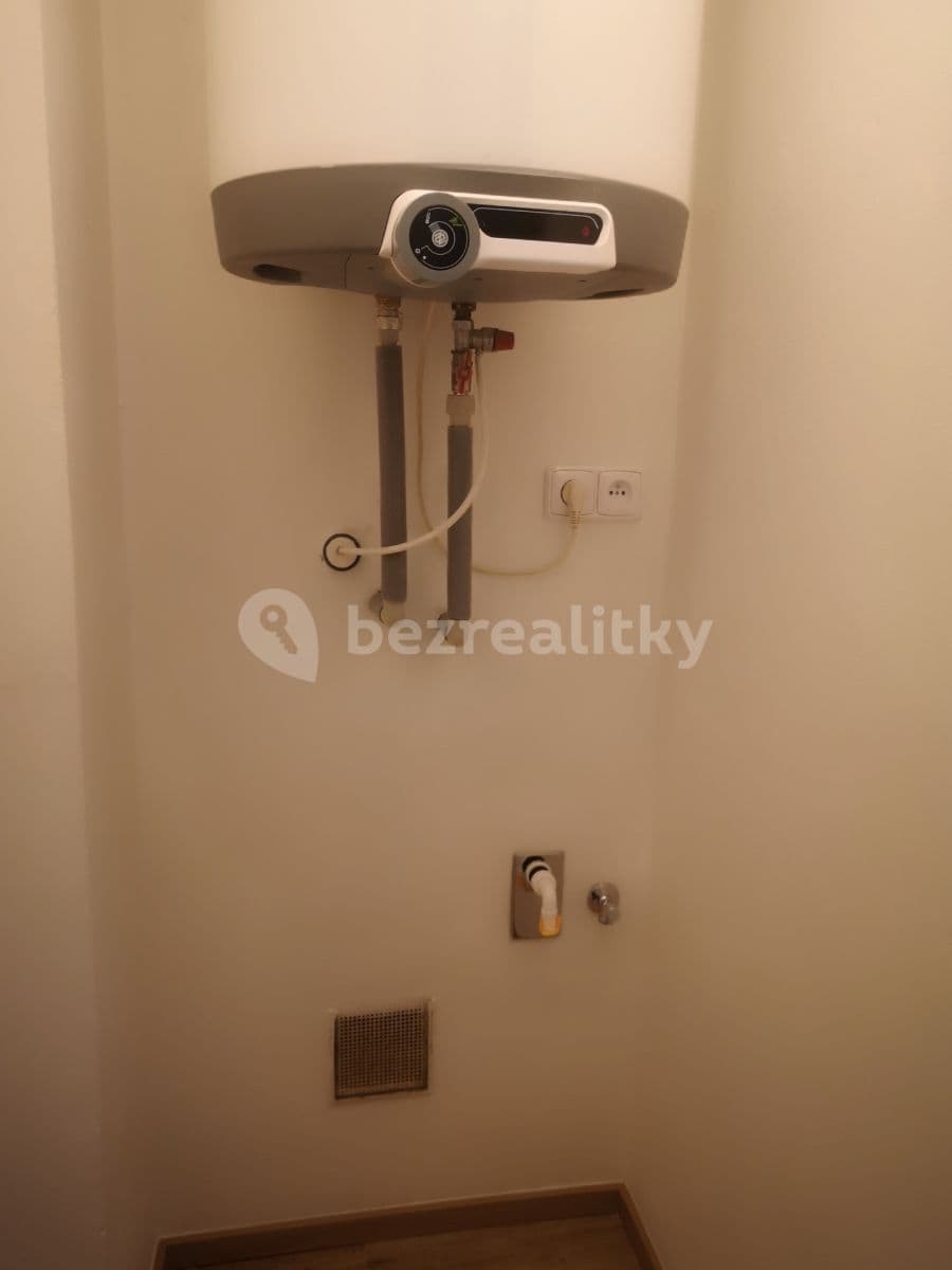 Pronájem bytu 4+1 69 m², Danielova, Praha, Praha Pronájem bytu 4+1 69 m², Danielova, Praha, Praha