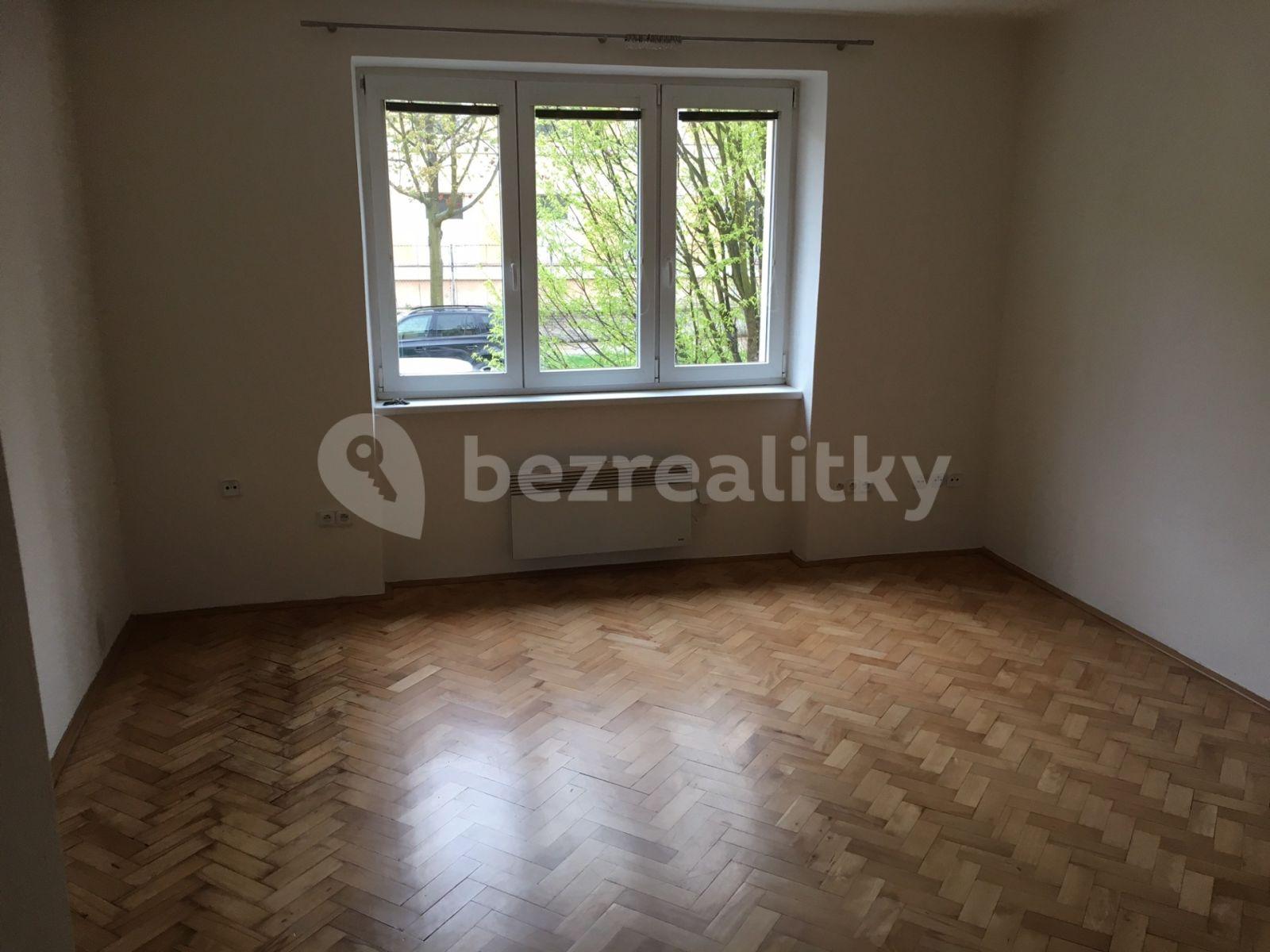 Pronájem bytu 2+1 51 m², Svobody, Pardubice, Pardubický kraj