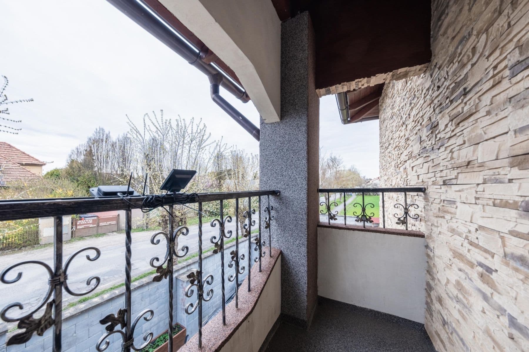 Prodej domu 172 m², pozemek 617 m², Pod Hájem, Přezletice, Středočeský kraj Prodej domu 172 m², pozemek 617 m², Pod Hájem, Přezletice, Středočeský kraj