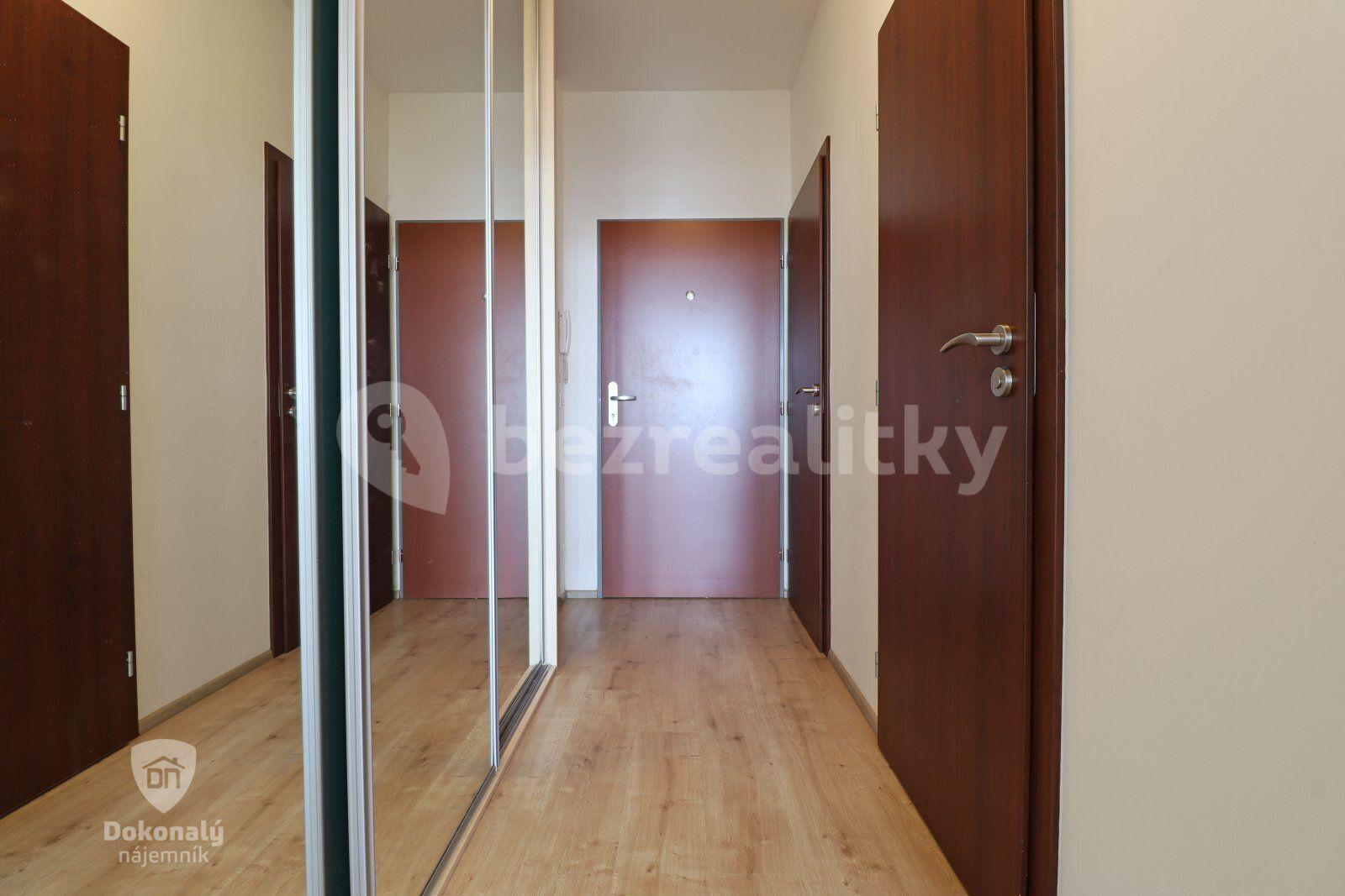 Pronájem bytu 1+kk 33 m², Freyova, Praha, Praha