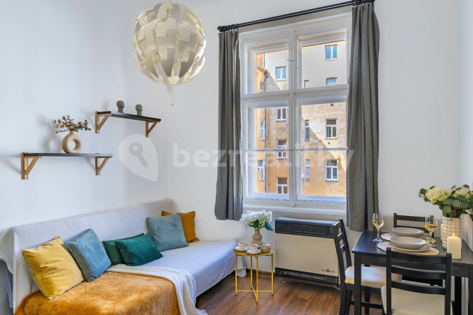 Pronájem bytu 1+1 26 m², Moskevská, Praha, Praha Pronájem bytu 1+1 26 m², Moskevská, Praha, Praha
