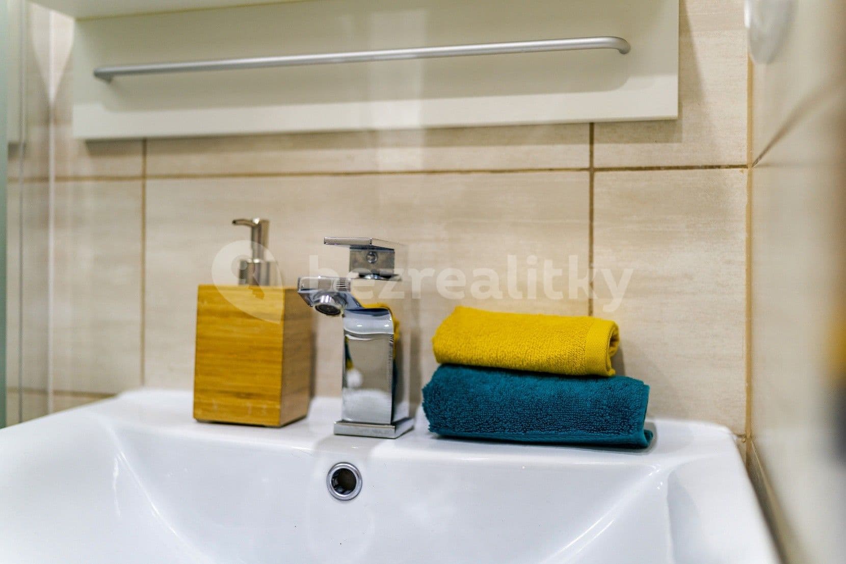 Pronájem bytu 1+1 26 m², Moskevská, Praha, Praha Pronájem bytu 1+1 26 m², Moskevská, Praha, Praha