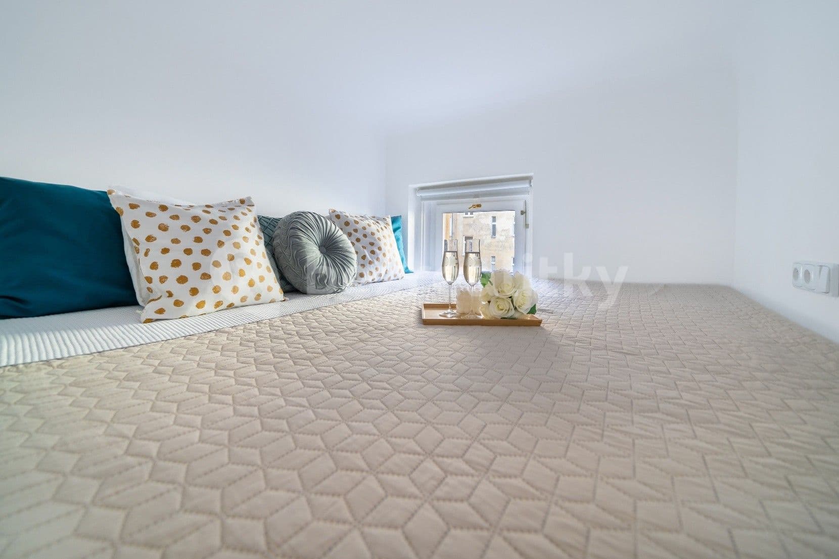 Pronájem bytu 1+1 26 m², Moskevská, Praha, Praha Pronájem bytu 1+1 26 m², Moskevská, Praha, Praha