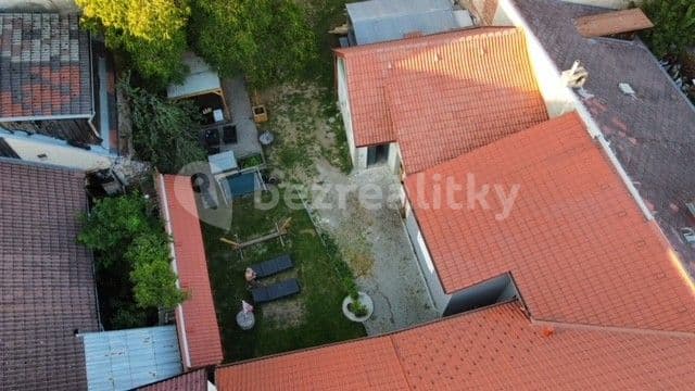 Prodej domu 186 m², pozemek 626 m², Žižkova, Lišov, Jihočeský kraj