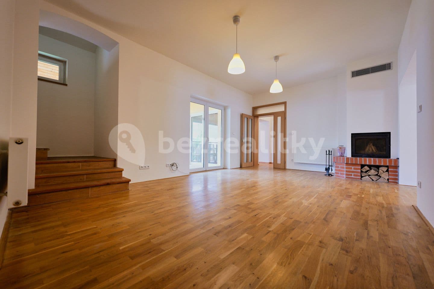 Prodej domu 260 m², pozemek 232 m², Vrlova, Prostějov, Olomoucký kraj