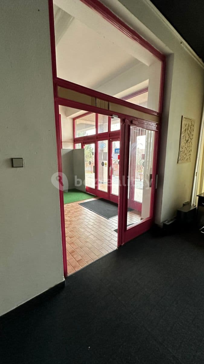 Pronájem nebytového prostoru 500 m², Zahradní, Klatovy, Plzeňský kraj Pronájem nebytového prostoru 500 m², Zahradní, Klatovy, Plzeňský kraj