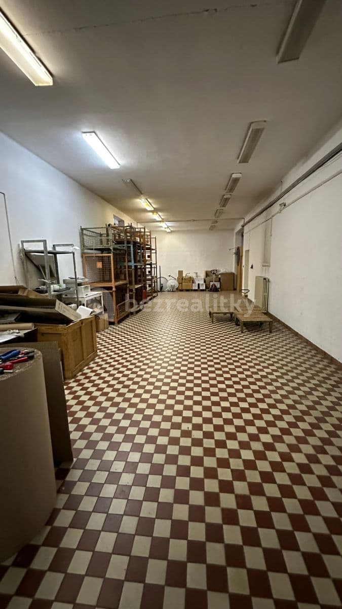 Pronájem nebytového prostoru 500 m², Zahradní, Klatovy, Plzeňský kraj Pronájem nebytového prostoru 500 m², Zahradní, Klatovy, Plzeňský kraj
