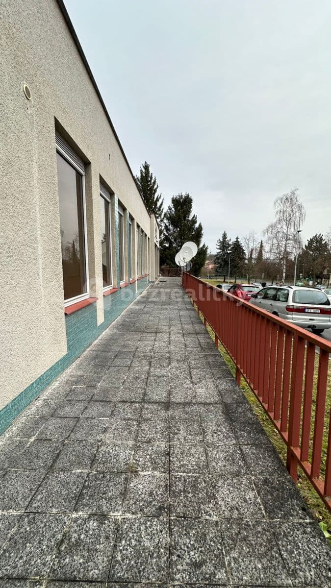 Pronájem nebytového prostoru 500 m², Zahradní, Klatovy, Plzeňský kraj Pronájem nebytového prostoru 500 m², Zahradní, Klatovy, Plzeňský kraj