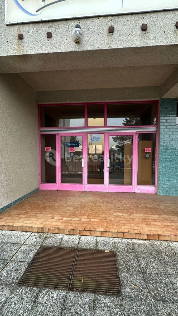 Pronájem nebytového prostoru 500 m², Zahradní, Klatovy, Plzeňský kraj Pronájem nebytového prostoru 500 m², Zahradní, Klatovy, Plzeňský kraj