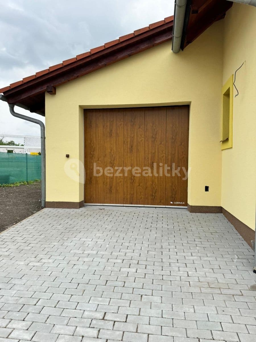 Prodej domu 102 m², pozemek 584 m², Pod Vinicí, Postřižín, Středočeský kraj