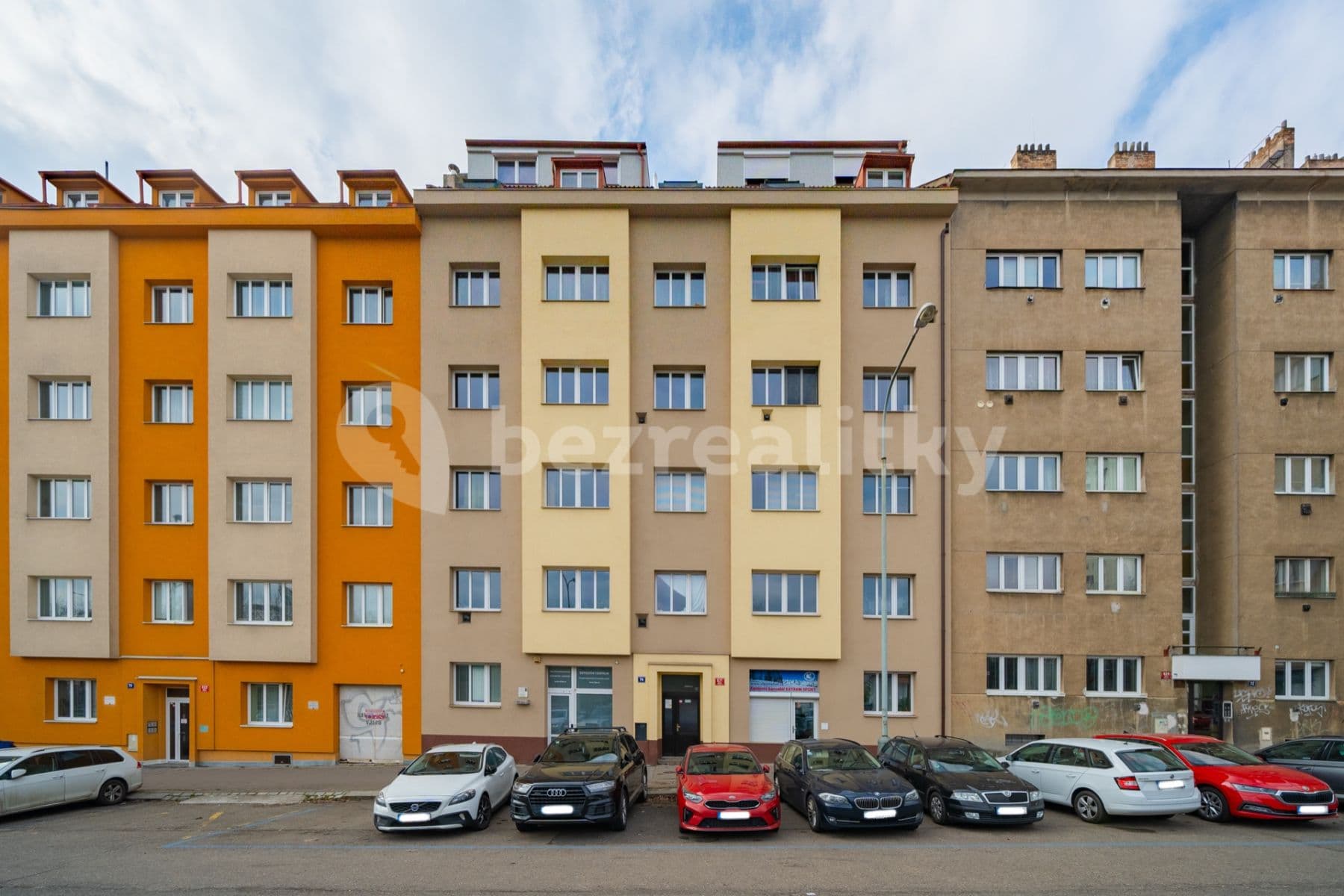Pronájem bytu 1+kk 25 m², Jihlavská, Praha, Praha