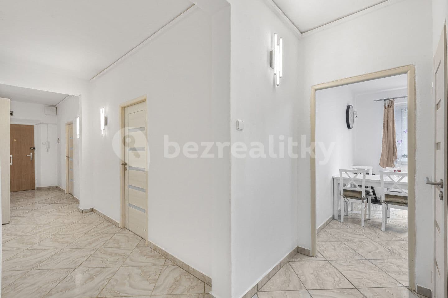 Prodej bytu 2+1 64 m², Sečská, Praha, Praha
