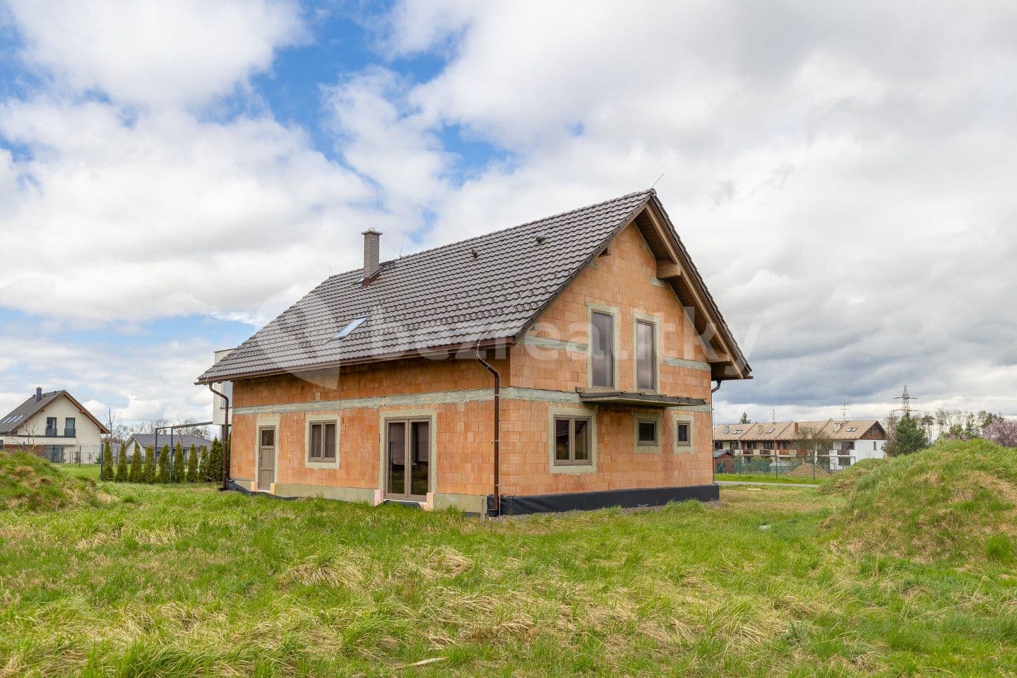 Prodej pozemku 2.644 m², Slunečná, Třinec, Moravskoslezský kraj