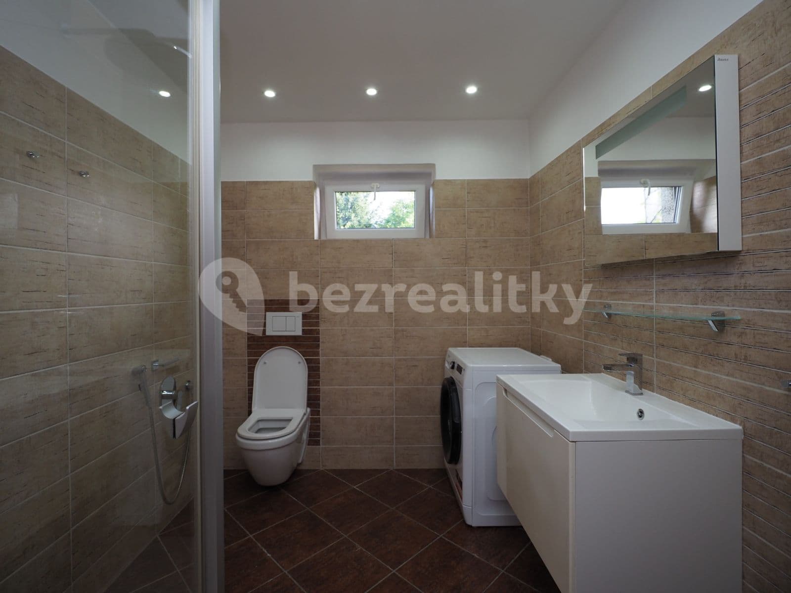 Pronájem bytu 2+1 65 m², Beskydská, Praha, Praha Pronájem bytu 2+1 65 m², Beskydská, Praha, Praha
