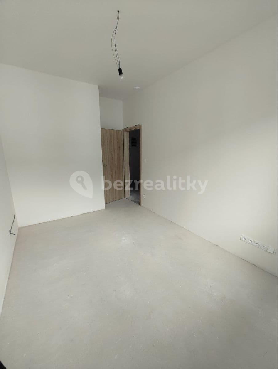 Prodej bytu 2+1 39 m², V Pitkovičkách, Praha, Praha