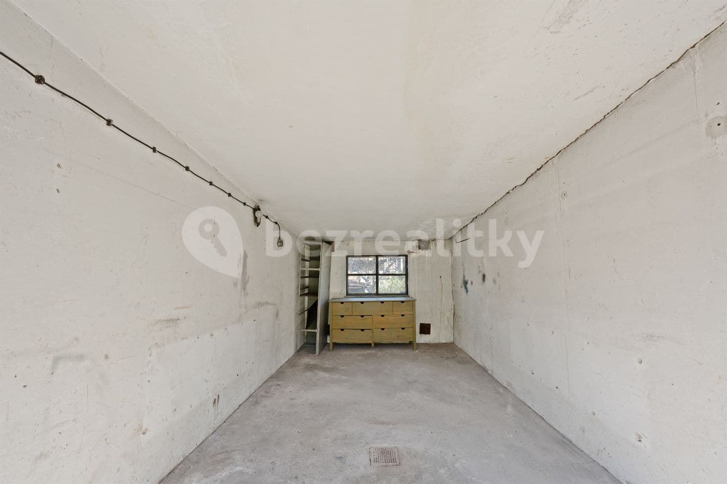 Prodej garáže 20 m², Bratří Čapků, Ústí nad Labem, Ústecký kraj