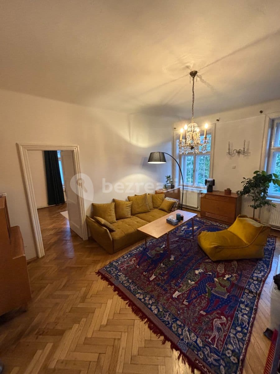 Pronájem bytu 2+1 71 m², Slovenská, Praha, Praha