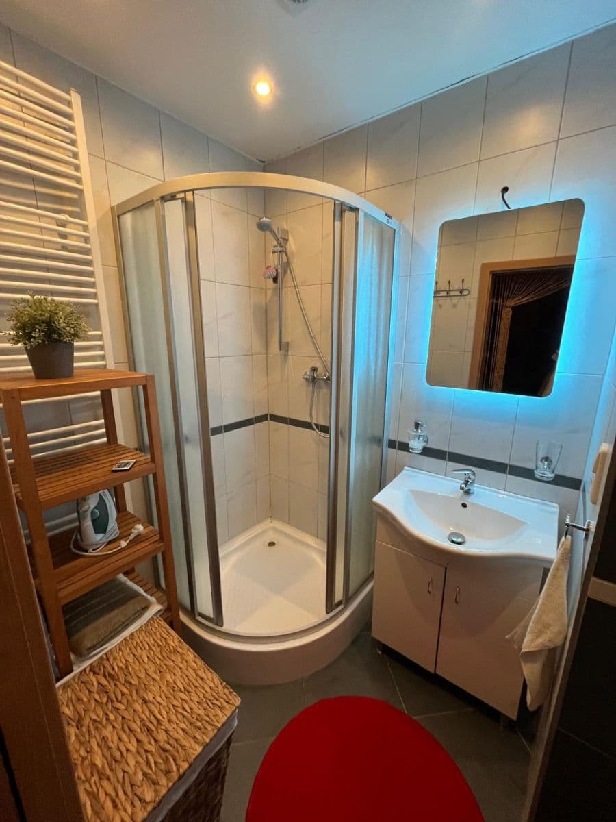 Pronájem bytu 32 m², Hadovitá, Praha, Praha Pronájem bytu 32 m², Hadovitá, Praha, Praha