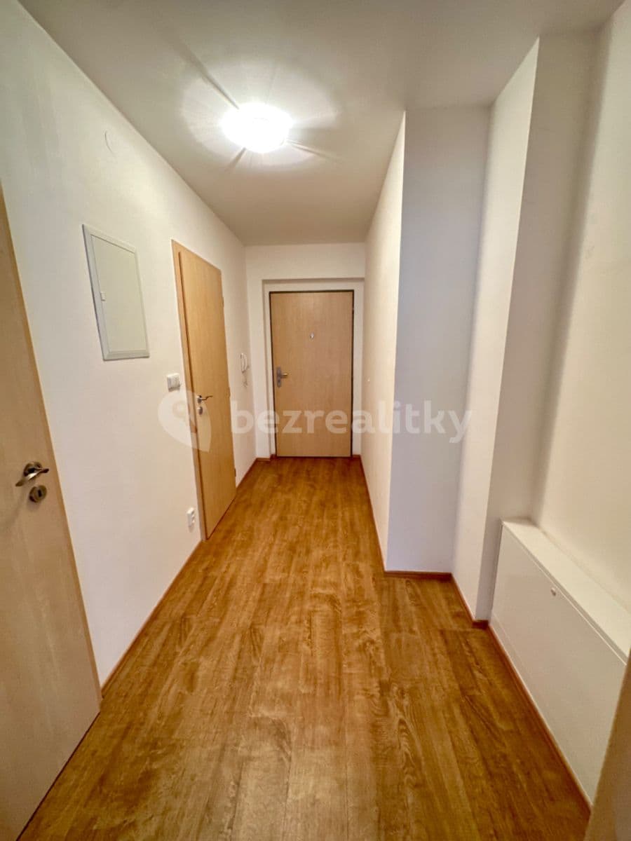 Pronájem bytu 2+kk 66 m², Rubínová, Liberec, Liberecký kraj Pronájem bytu 2+kk 66 m², Rubínová, Liberec, Liberecký kraj