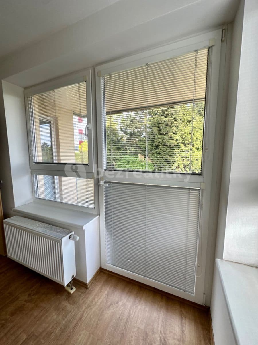 Pronájem bytu 2+kk 66 m², Rubínová, Liberec, Liberecký kraj Pronájem bytu 2+kk 66 m², Rubínová, Liberec, Liberecký kraj