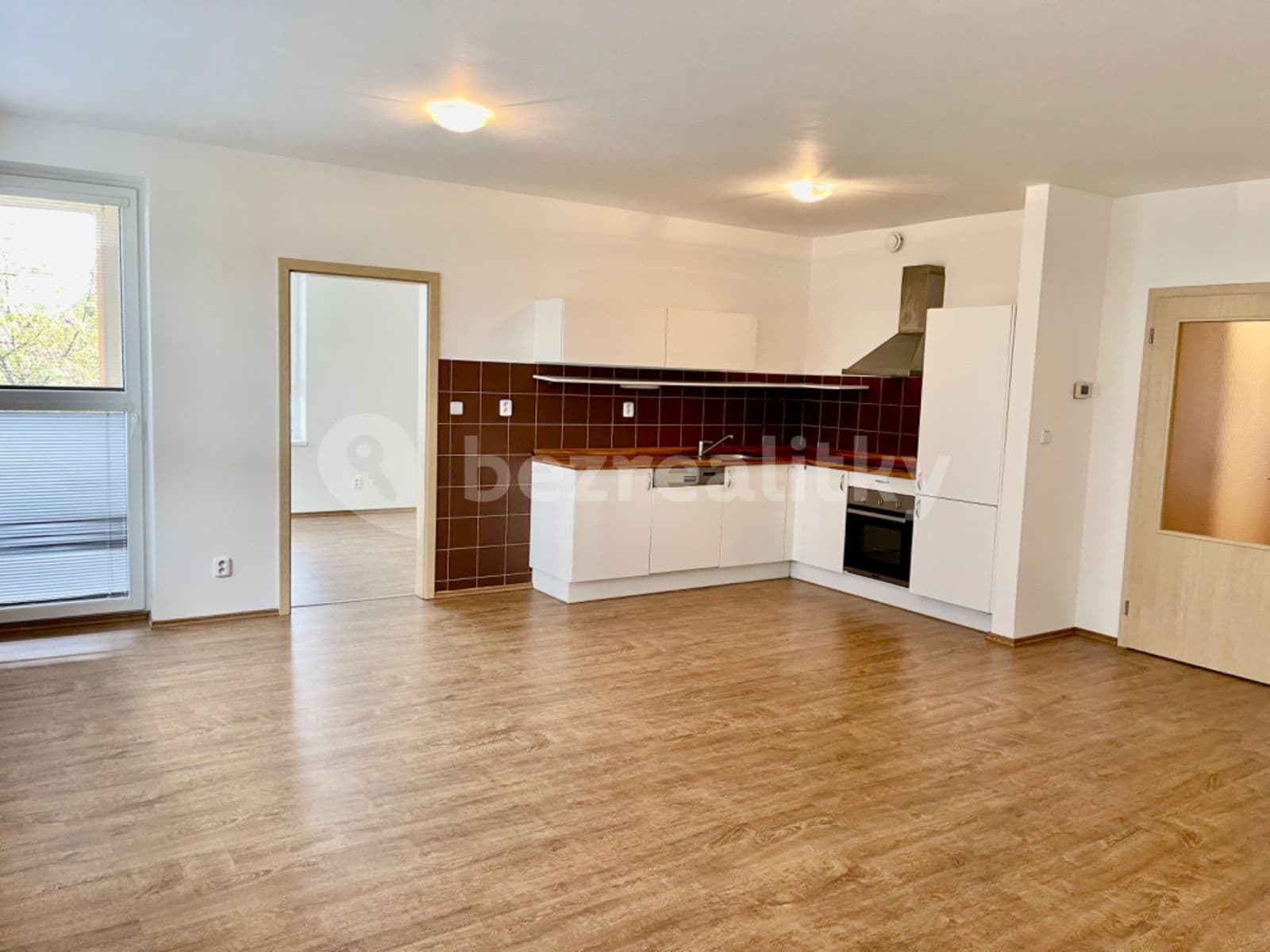 Pronájem bytu 2+kk 66 m², Rubínová, Liberec, Liberecký kraj Pronájem bytu 2+kk 66 m², Rubínová, Liberec, Liberecký kraj