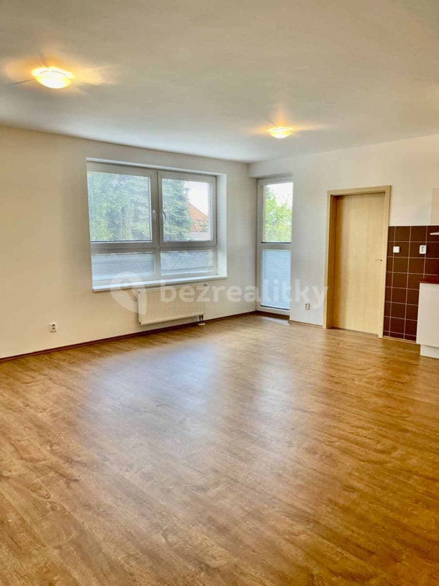 Pronájem bytu 2+kk 66 m², Rubínová, Liberec, Liberecký kraj Pronájem bytu 2+kk 66 m², Rubínová, Liberec, Liberecký kraj