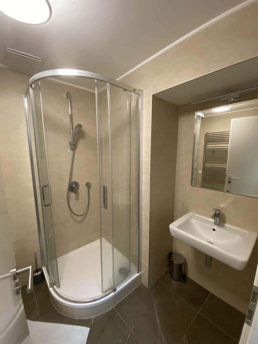 Pronájem bytu 26 m², Tyršova, Praha, Praha Pronájem bytu 26 m², Tyršova, Praha, Praha