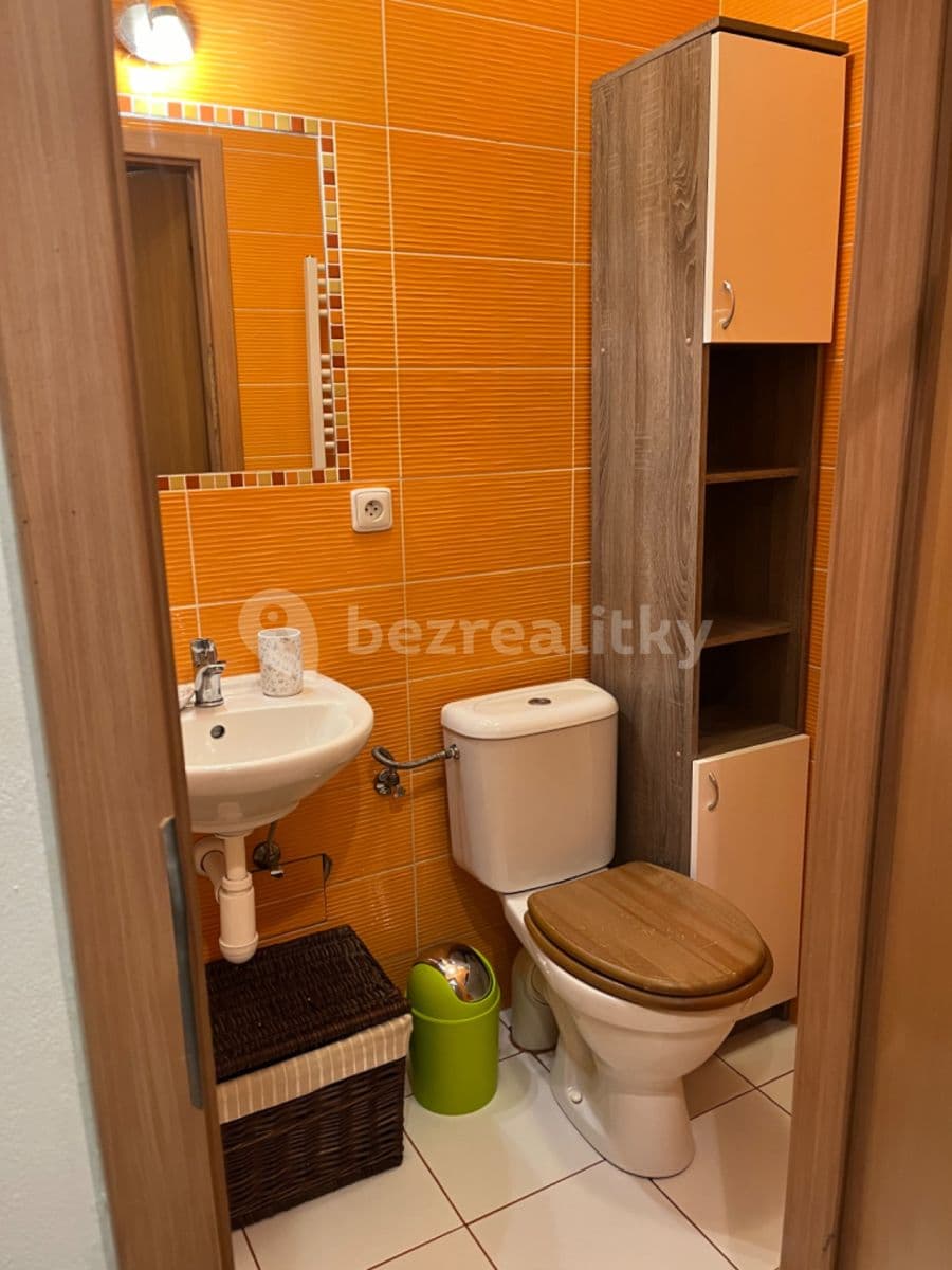 Pronájem bytu 2+kk 42 m², Valčíkova, Praha, Praha Pronájem bytu 2+kk 42 m², Valčíkova, Praha, Praha