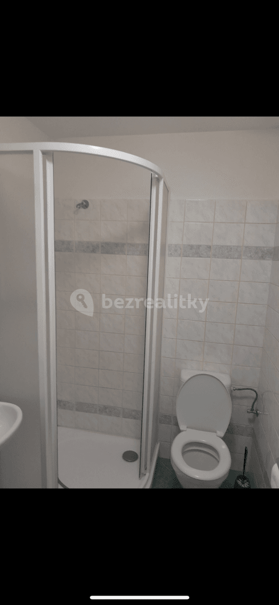 Pronájem bytu 1+kk 20 m², Chocerady, Středočeský kraj Pronájem bytu 1+kk 20 m², Chocerady, Středočeský kraj