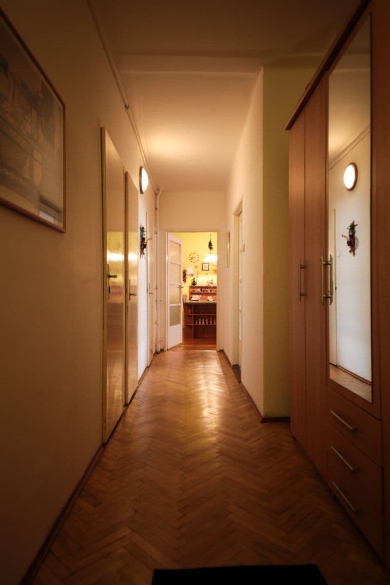 Pronájem bytu 90 m², Stroupežnického, Praha, Praha Pronájem bytu 90 m², Stroupežnického, Praha, Praha