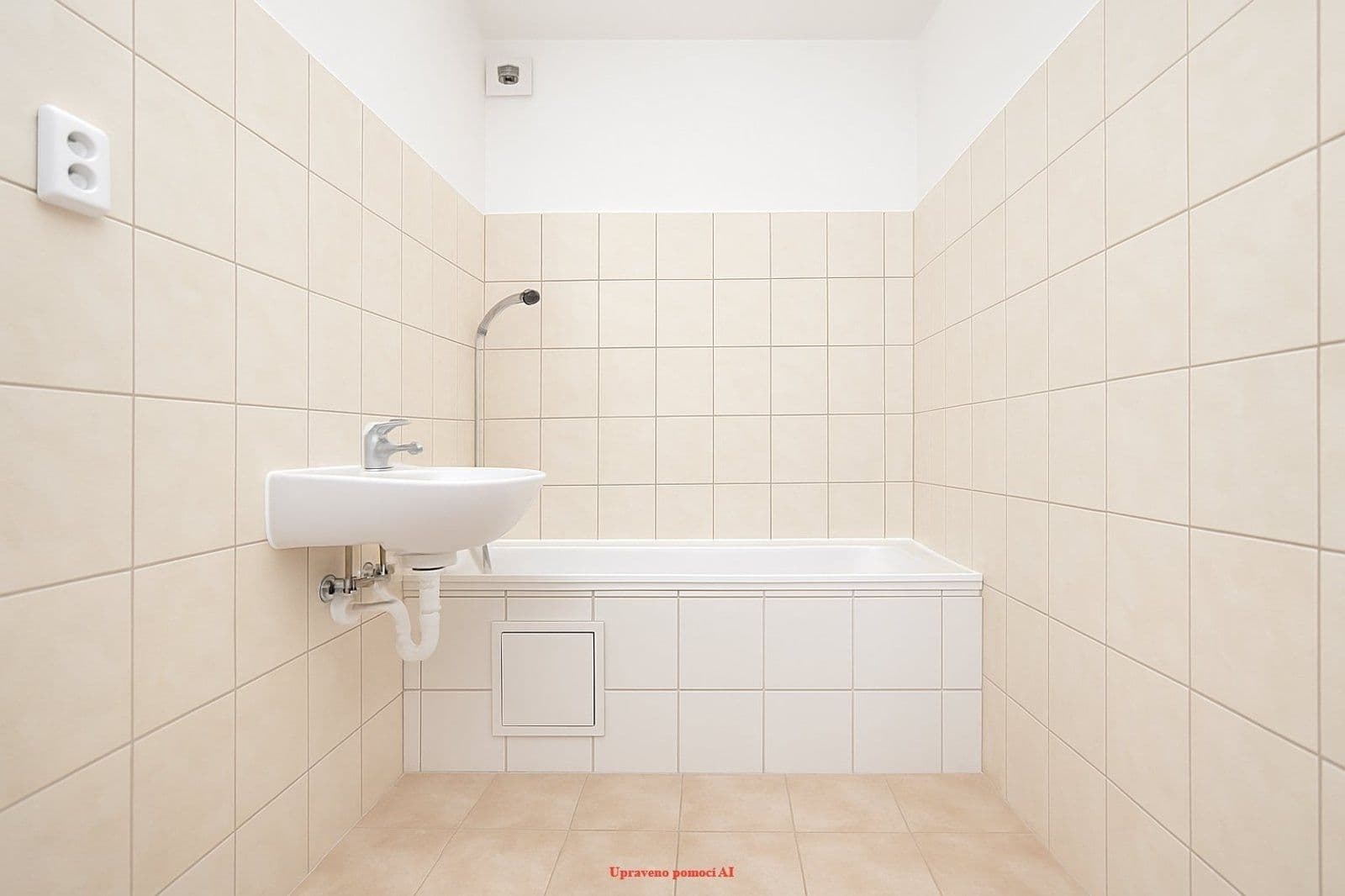 Pronájem bytu 1+kk 27 m², Okružní, Český Těšín, Moravskoslezský kraj Pronájem bytu 1+kk 27 m², Okružní, Český Těšín, Moravskoslezský kraj