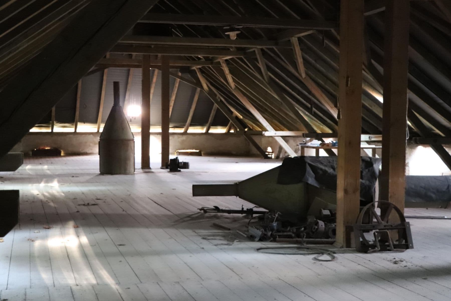 Prodej nebytového prostoru 900 m², Polní Voděrady, Středočeský kraj Prodej nebytového prostoru 900 m², Polní Voděrady, Středočeský kraj