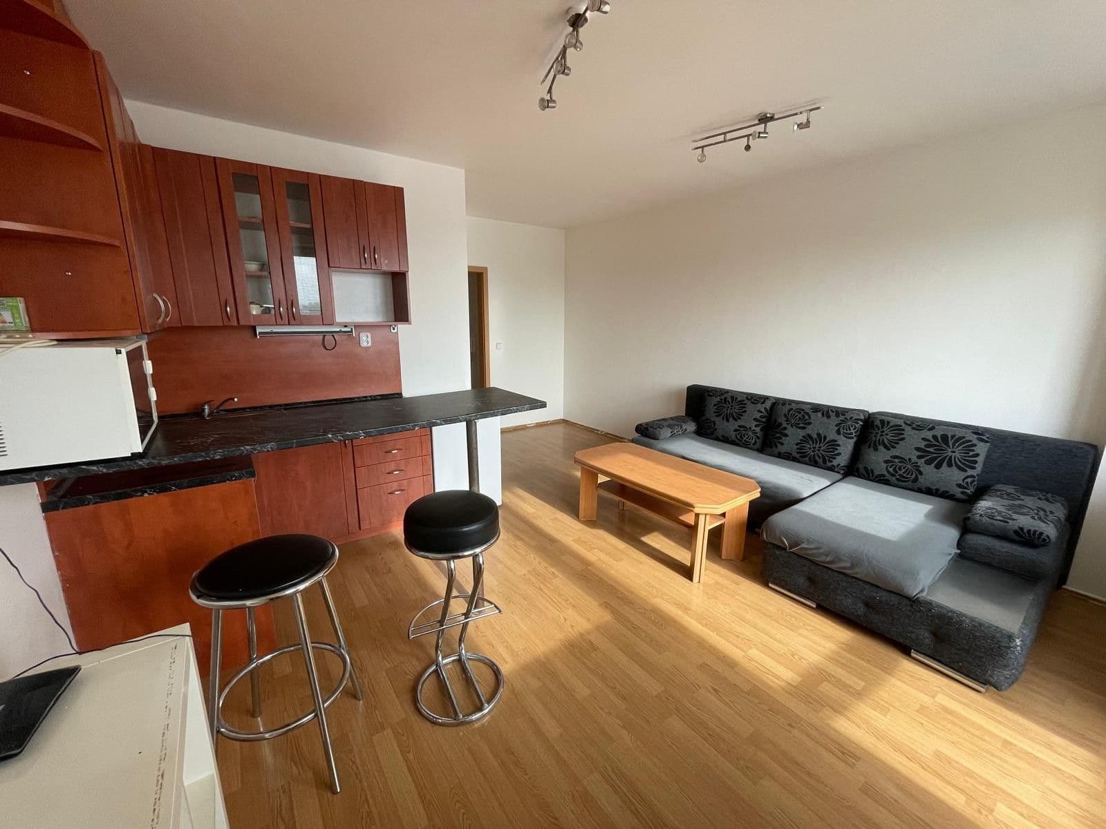 Pronájem bytu 1+kk 30 m², Sedláčkova, Brno, Jihomoravský kraj Pronájem bytu 1+kk 30 m², Sedláčkova, Brno, Jihomoravský kraj