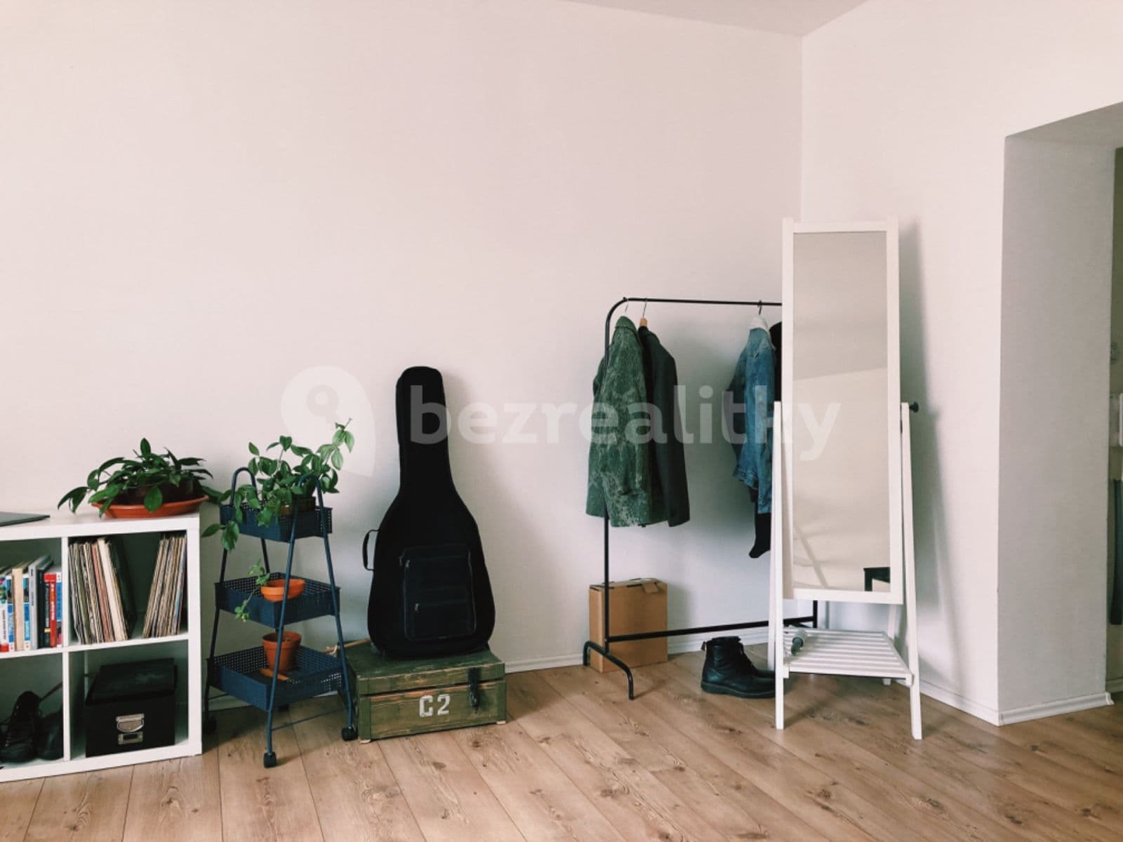 Pronájem bytu 1+kk 34 m², Vrchlického náměstí, Rakovník, Středočeský kraj Pronájem bytu 1+kk 34 m², Vrchlického náměstí, Rakovník, Středočeský kraj
