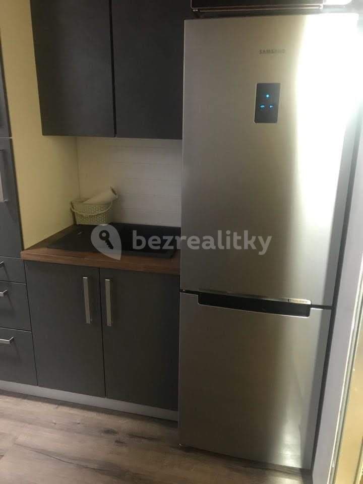 Pronájem bytu 1+kk 35 m², Rovinská, Řevnice, Středočeský kraj Pronájem bytu 1+kk 35 m², Rovinská, Řevnice, Středočeský kraj