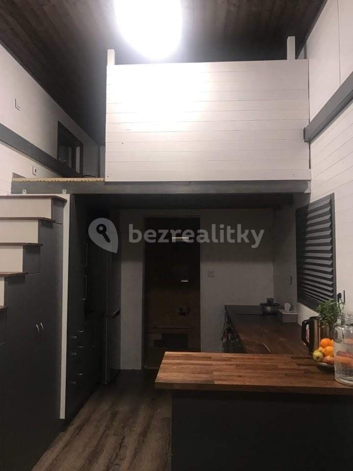 Pronájem bytu 1+kk 35 m², Rovinská, Řevnice, Středočeský kraj Pronájem bytu 1+kk 35 m², Rovinská, Řevnice, Středočeský kraj